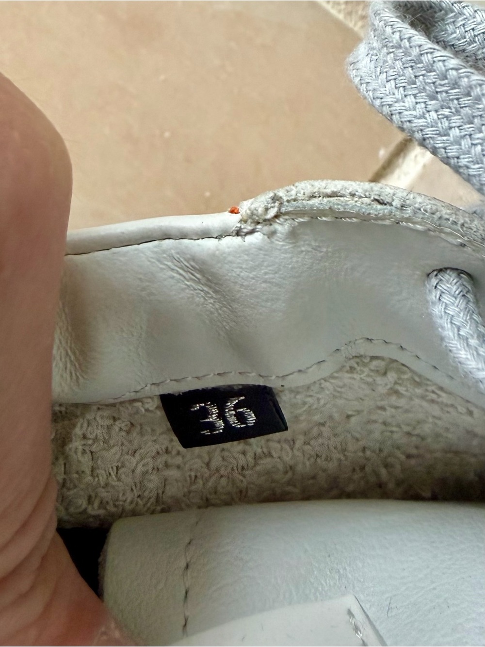 P448 Women's Thea Whip Stitch Low Top Platform Sneakers - 36 - Picture 13 of 13